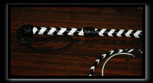 Black and White 8 Plait Handle